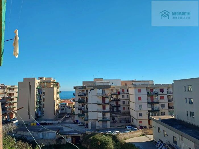 Appartamento quadrilocale in affitto in Via Filisto Siracusa Sr, Siracusa