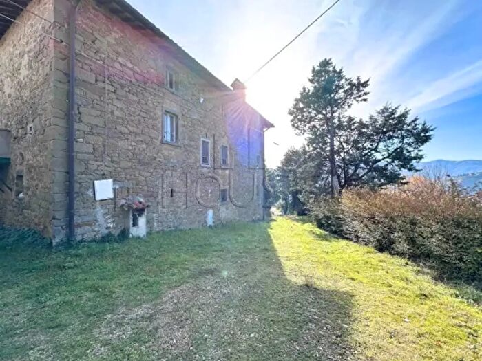 Appartamento con 5 locali in vendita in Strada Provinciale di Mor, Citta' Di Castello