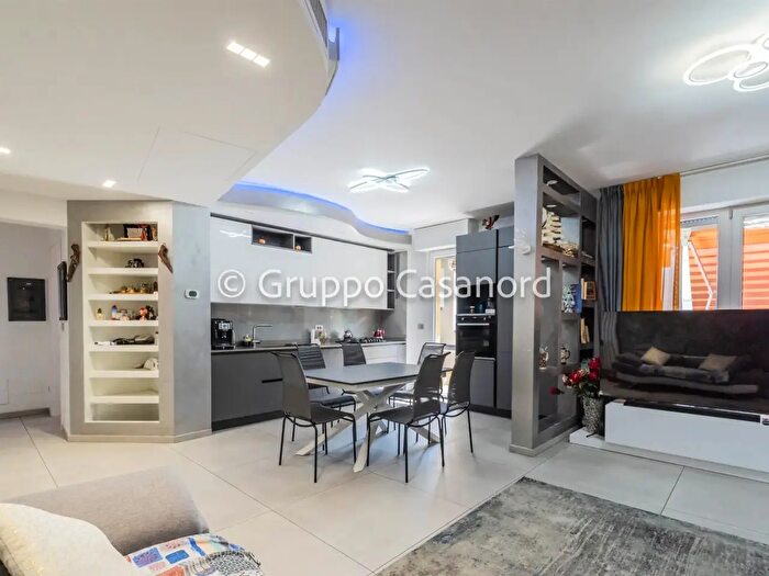 Appartamento quadrilocale in vendita in Via Guido Rossa, Cologno Monzese