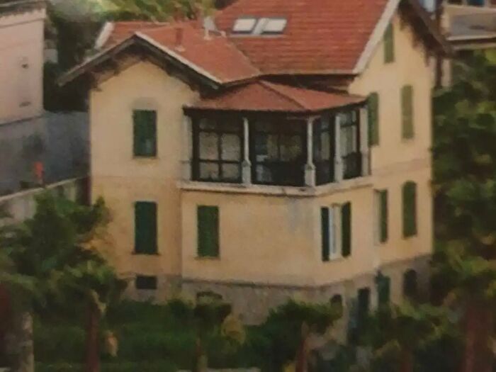 Casa con 16 locali in vendita in Via Zeffiro Massa, Sanremo