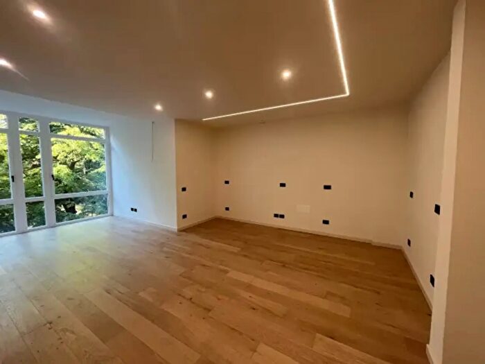Appartamento con 5 locali in vendita in Via Jacopo Sadoleto, Modena