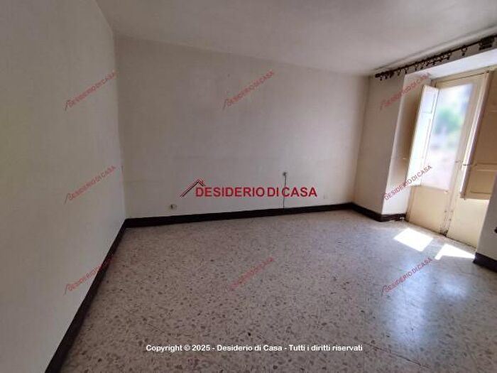 Casa con 6 locali in vendita in Ss, Petralia Sottana