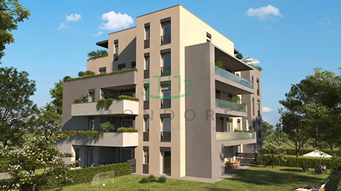 Case in Vendita e in Affitto - 3