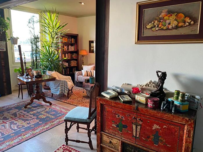 Appartamento trilocale in vendita in Via Sottoripa, Genova