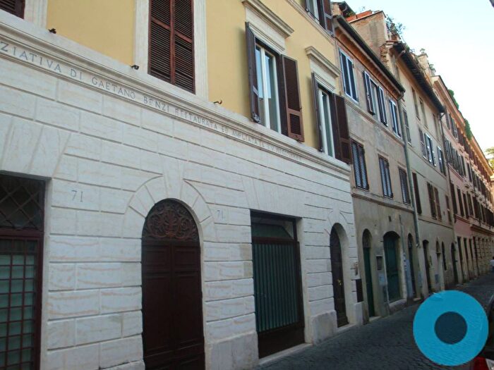 Appartamento bilocale in affitto in Via dei Riari, Trastevere, Roma
