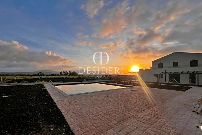 Casa con 6 locali in vendita in Strada Origlio Capalbio, Capalbio