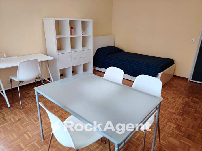 Appartamento monolocale in affitto in Via Teodoro Lovati, Policlinico, Pavia