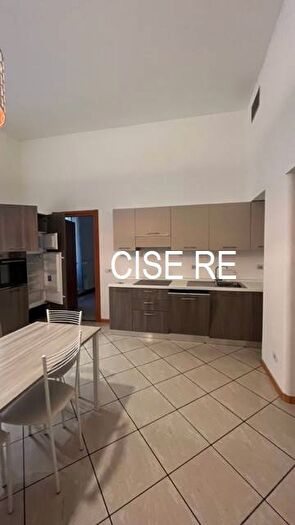 Appartamento trilocale in affitto in Via Ariberto, Corso Genova, Milano