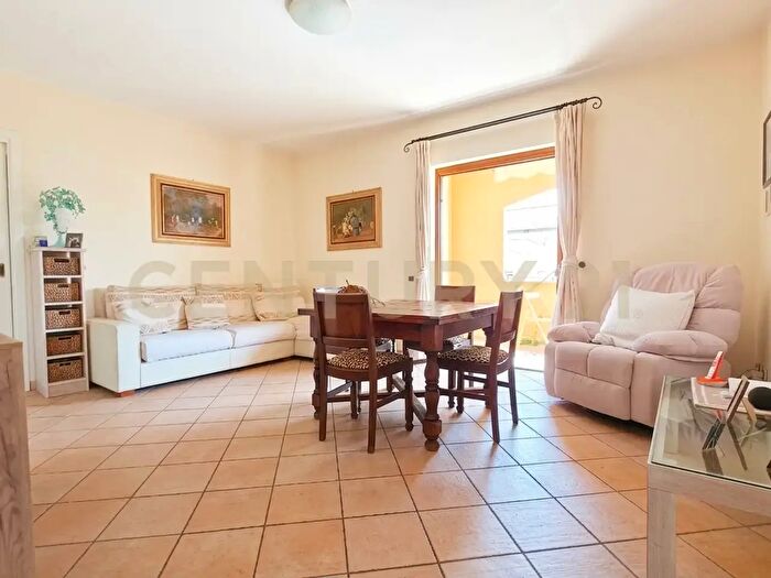 Appartamento con 5 locali in vendita in Via Antonio Gramsci, Olbia