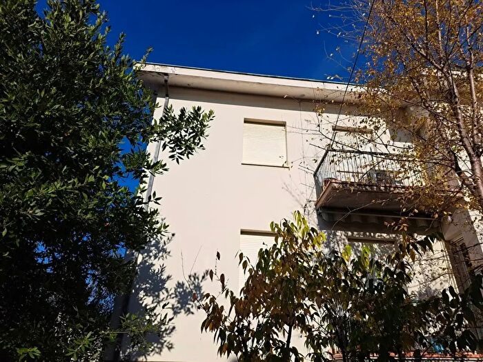 Appartamento con 5 locali in vendita in Via Camerani, Ravenna