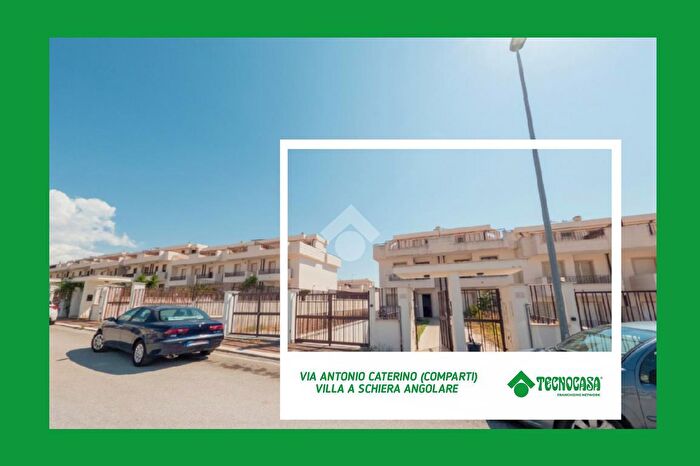 Casa con 5 locali in vendita in Via Antonio Caterino, Manfredonia