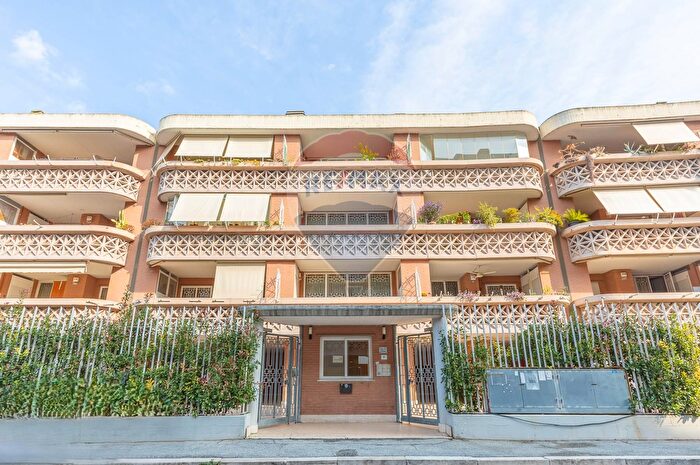 Appartamento bilocale in vendita in Via Alberto Moravia, Roma