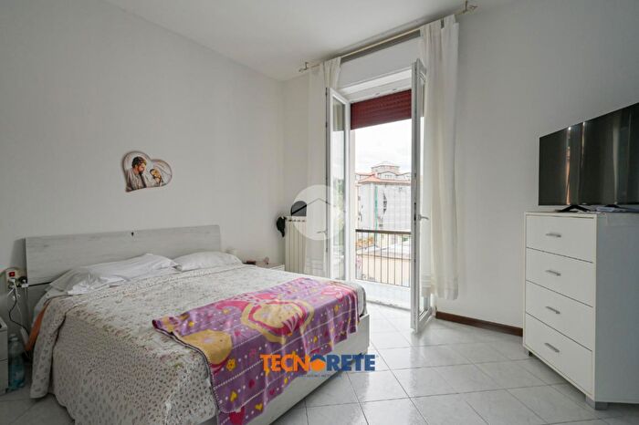 Appartamento trilocale in vendita in Via Luigi Aragone, La Spezia