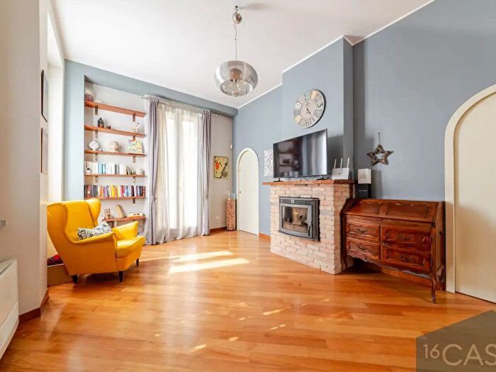 Appartamento quadrilocale in vendita in Via Ludovico Montegani, Milano