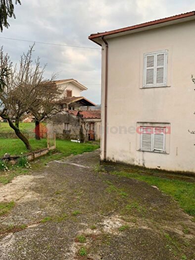 Casa trilocale in vendita in Collecedro Snc, Cervaro