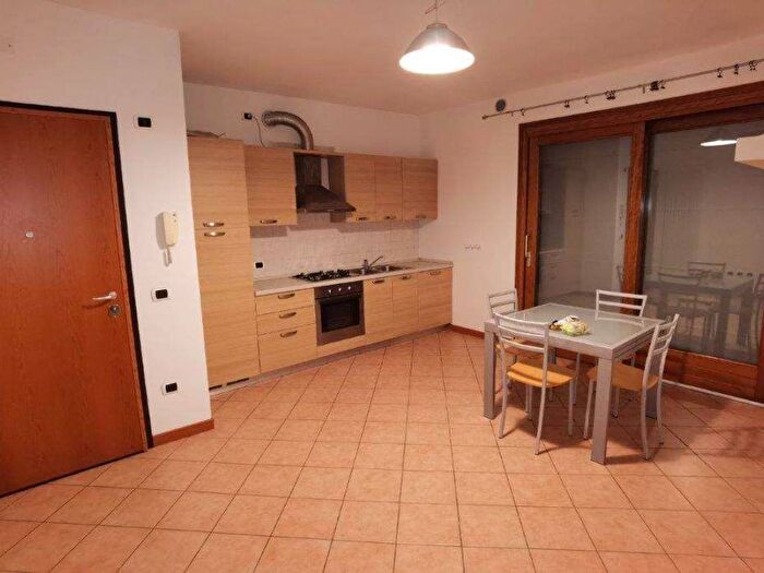 Appartamento bilocale in affitto in Via Gaetano Schiratti B, Centro, Pieve di Soligo