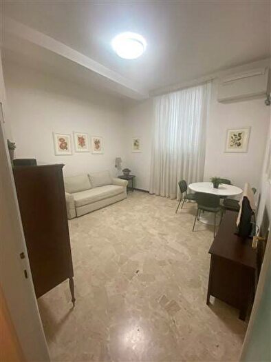 Appartamento trilocale in affitto in Via Francesco Valori, Libertà Savonarola, Firenze