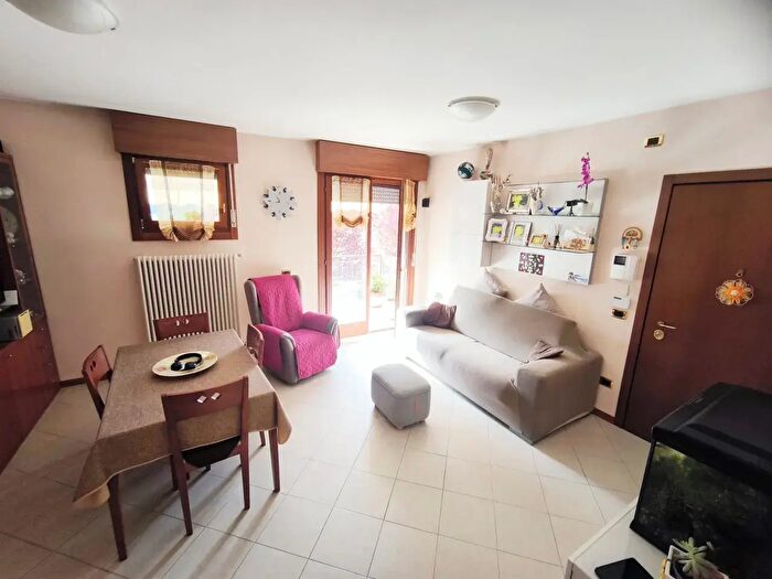 Appartamento trilocale in vendita in Via Vittorio Benussi, Padova