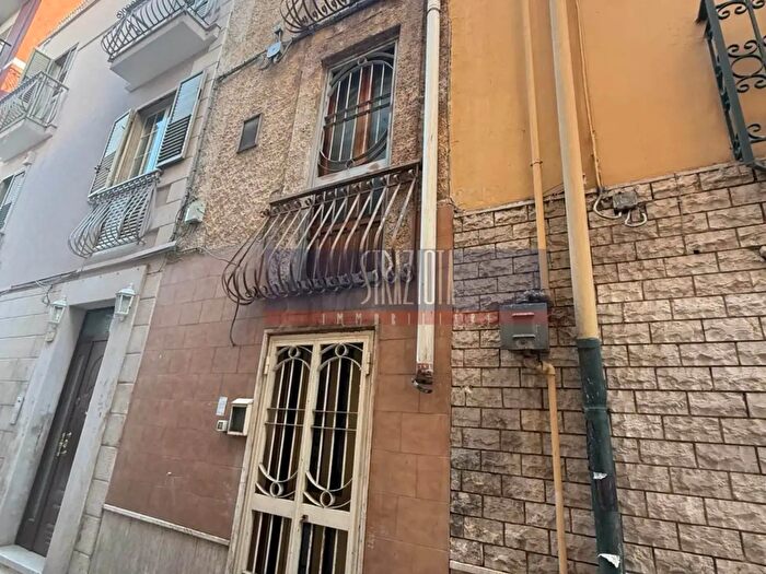 Appartamento bilocale in vendita in Via Struggibinetti, Modugno