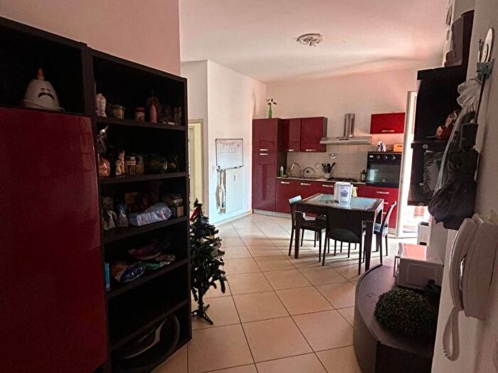 Appartamento trilocale in affitto in Via Azzurra, Mazzini Fossolo, Bologna