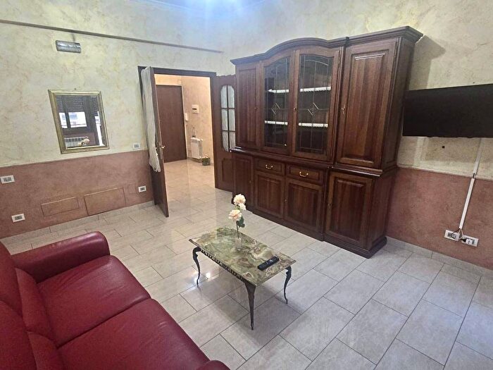 Appartamento bilocale in affitto in Viale dei Consoli, Quadraro, Roma