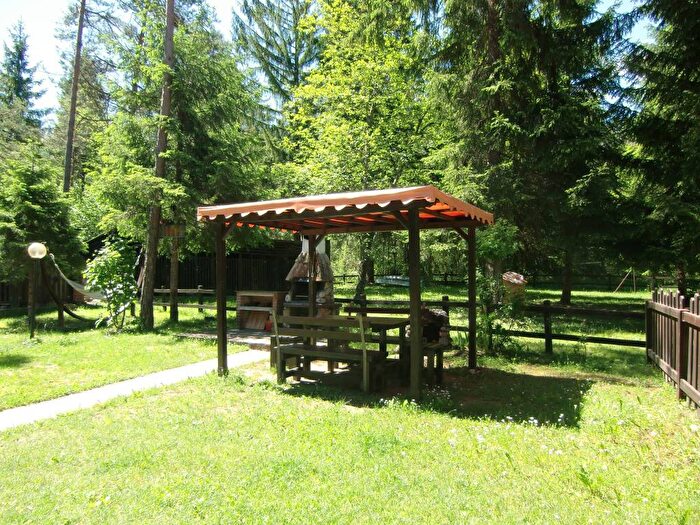 Appartamento trilocale in affitto in Via Val Maria, Val Maria Pur, Ledro