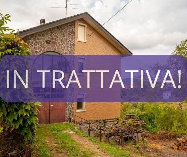 Casa con 6 locali in vendita in Via Roma, Cassinelle