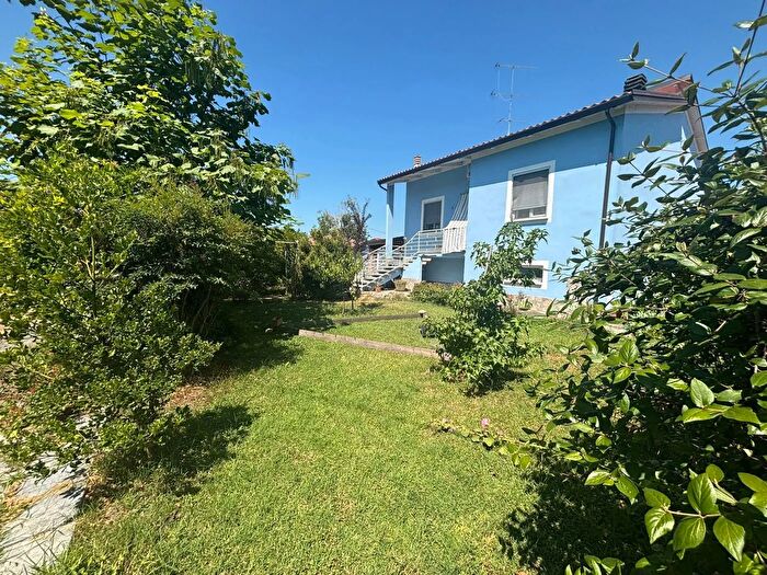 Casa trilocale in vendita in Melegazza, Santa Giuletta