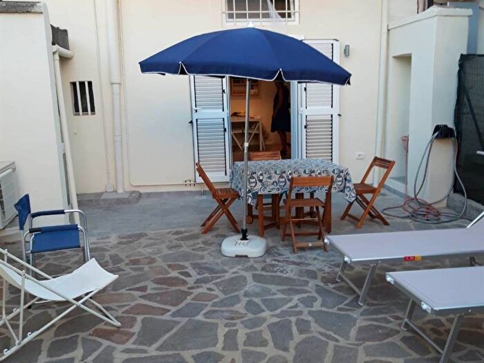 Appartamento bilocale in vendita in Antignano Banditella, Livorno