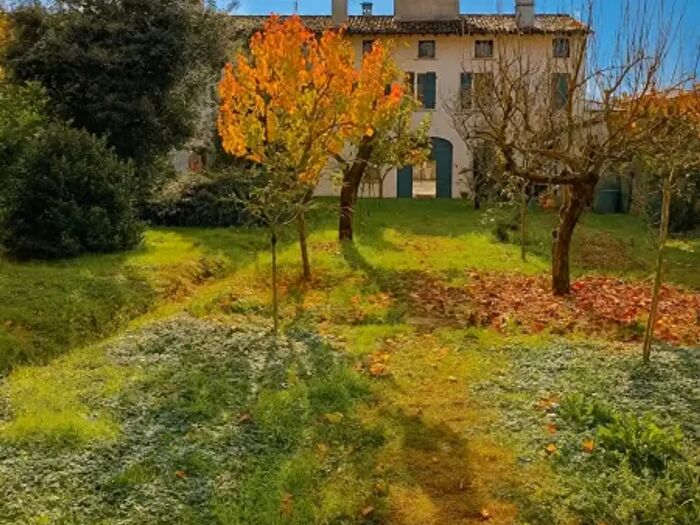 Casa con 6 locali in vendita in Brescia