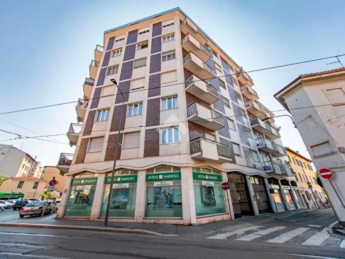 Appartamento trilocale in vendita in Via Paulucci di Calboli Fulcieri, Milano