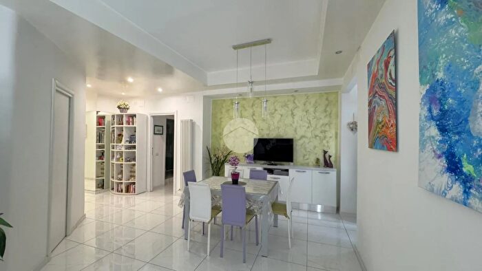 Appartamento quadrilocale in vendita in Via Francesco Crucioli, Grottammare