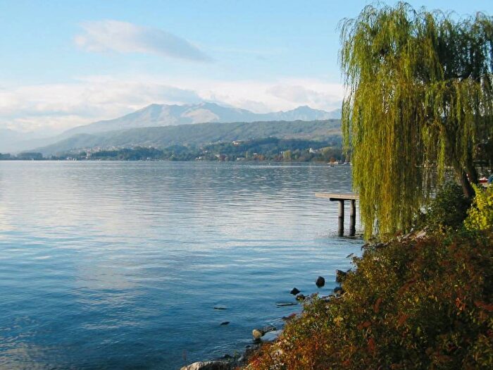 Casa con 5 locali in affitto in Via Umberto I, Centro, Viverone