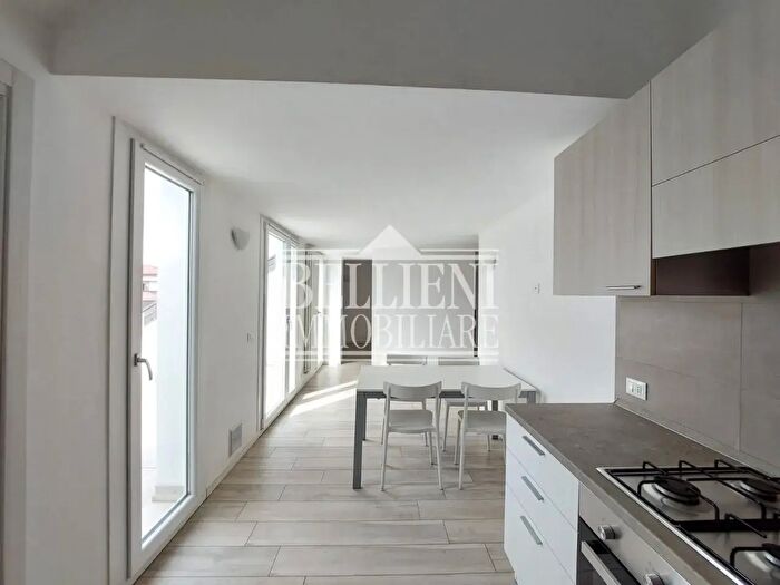 Appartamento con 5 locali in affitto in Via Curtatone, Vicenza