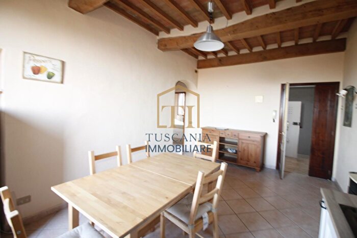 Appartamento trilocale in vendita in San Gimignano