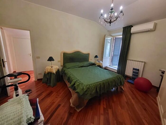 Appartamento quadrilocale in vendita in Siena