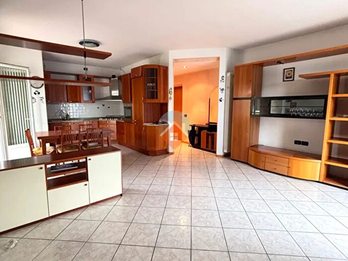 Appartamento quadrilocale in vendita in Viale della Vittoria, Rovereto