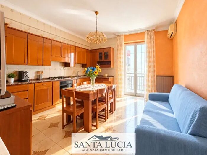 Appartamento con 6 locali in vendita in Via Antonio Vivaldi, Canicatti'