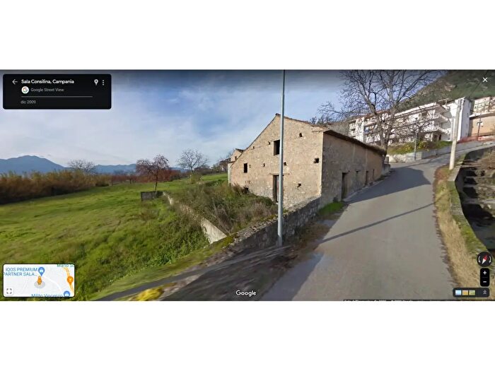 Appartamento con 8 locali in vendita in Via San Rocco, Sala Consilina