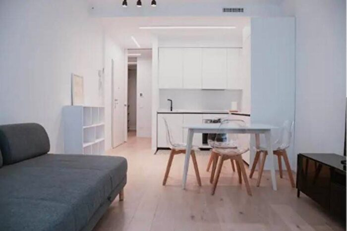 Appartamento bilocale in affitto in Via Varese, Moscova, Milano