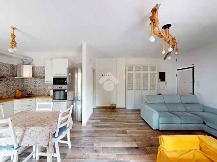 Appartamento quadrilocale in vendita in Via Alessandro Favia, Brindisi