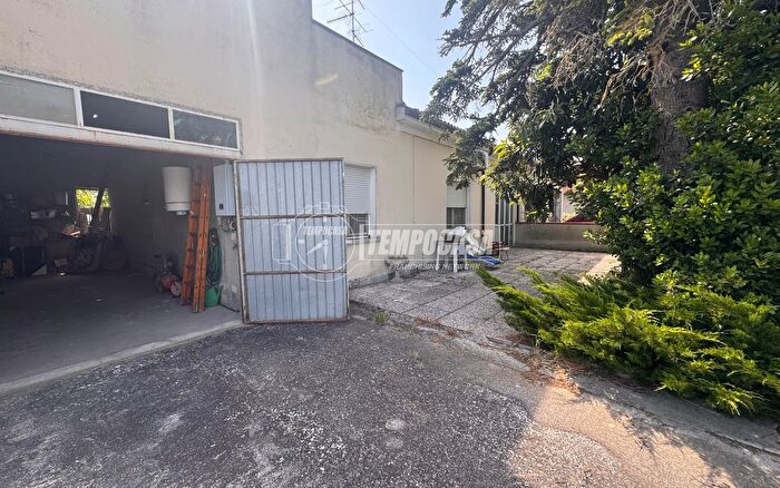 Appartamento trilocale in vendita in Via Papa Giovanni XXIII, Lagosanto