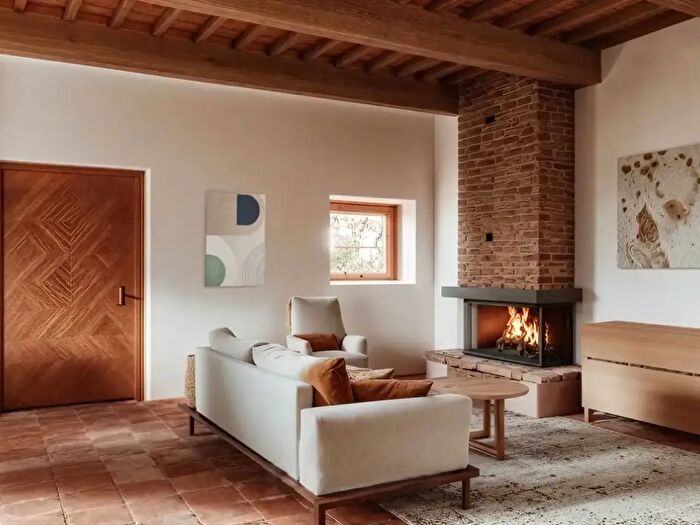 Casa con 5 locali in vendita in Frontignano, Todi