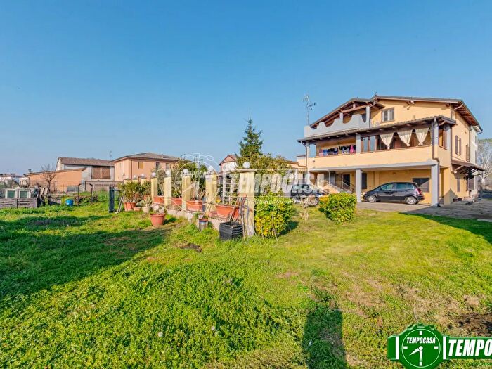 Casa con 5 locali in vendita in Via Cesare Battisti, Verrua Po