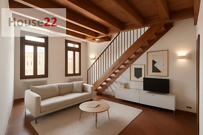 Appartamento trilocale in vendita in Piazza dei Signori, Vicenza