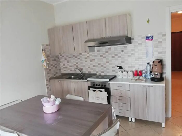 Appartamento trilocale in affitto in Via Vallone Petrara, Reggio Calabria