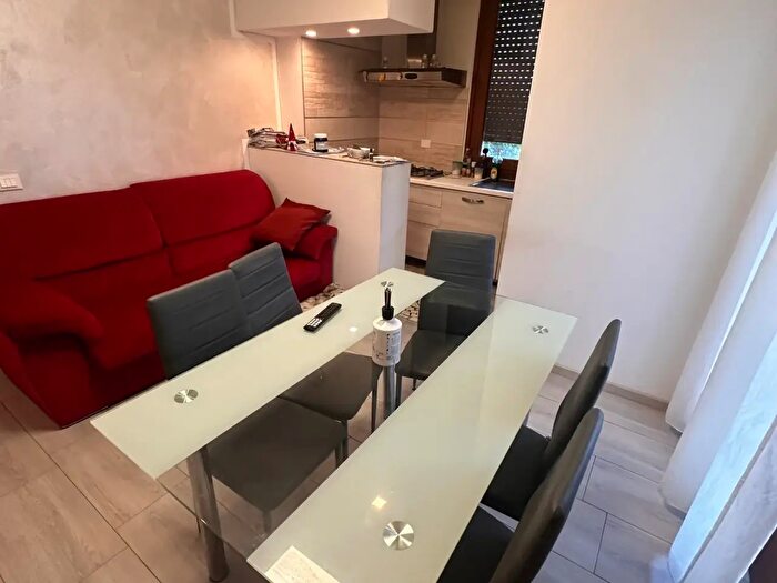 Appartamento con 5 locali in vendita in Polesella