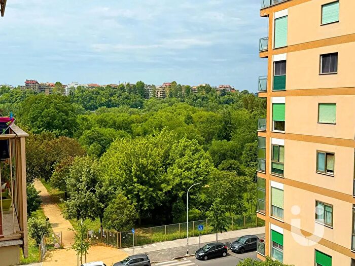 Appartamento trilocale in vendita in Via Conca dOro, Roma