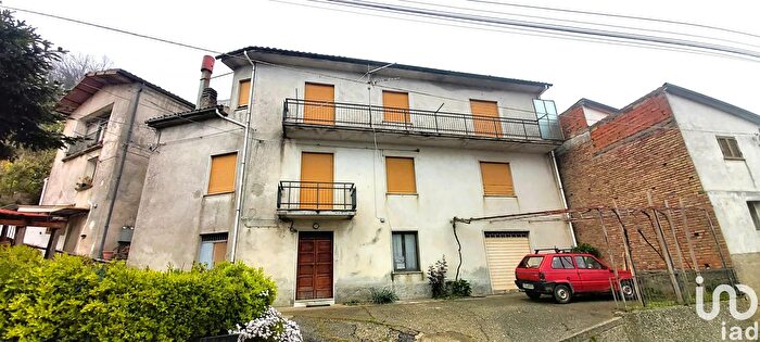 Casa con 7 locali in vendita in Via San Lorenzo, Lago