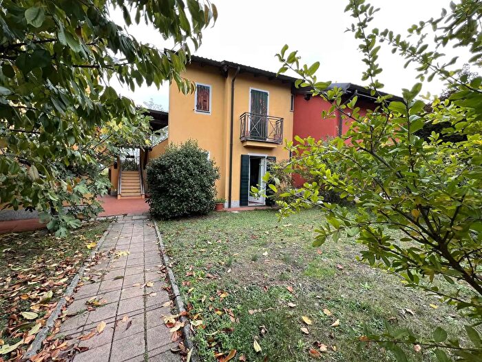 Casa trilocale in vendita in Novi Via Verdi Arquata Scrivia Tortona Lcitalia, Tassarolo